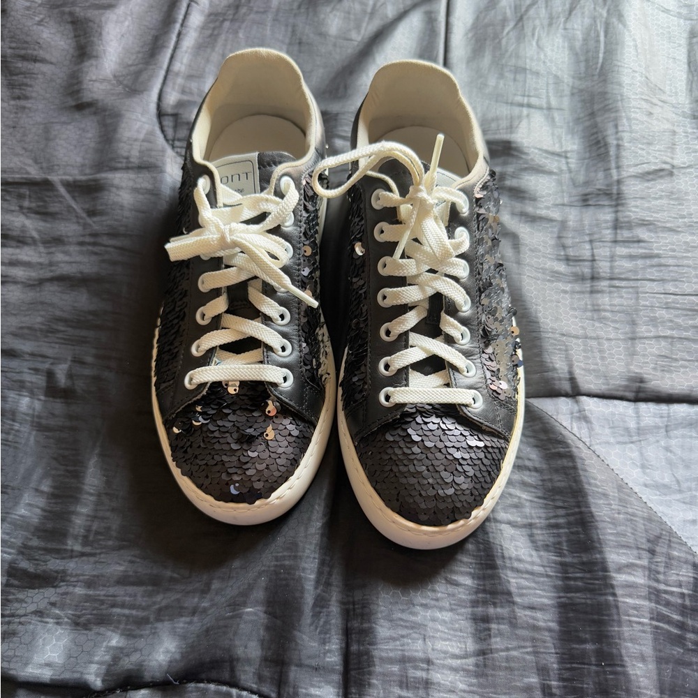 Font Firenze Designer Shoes